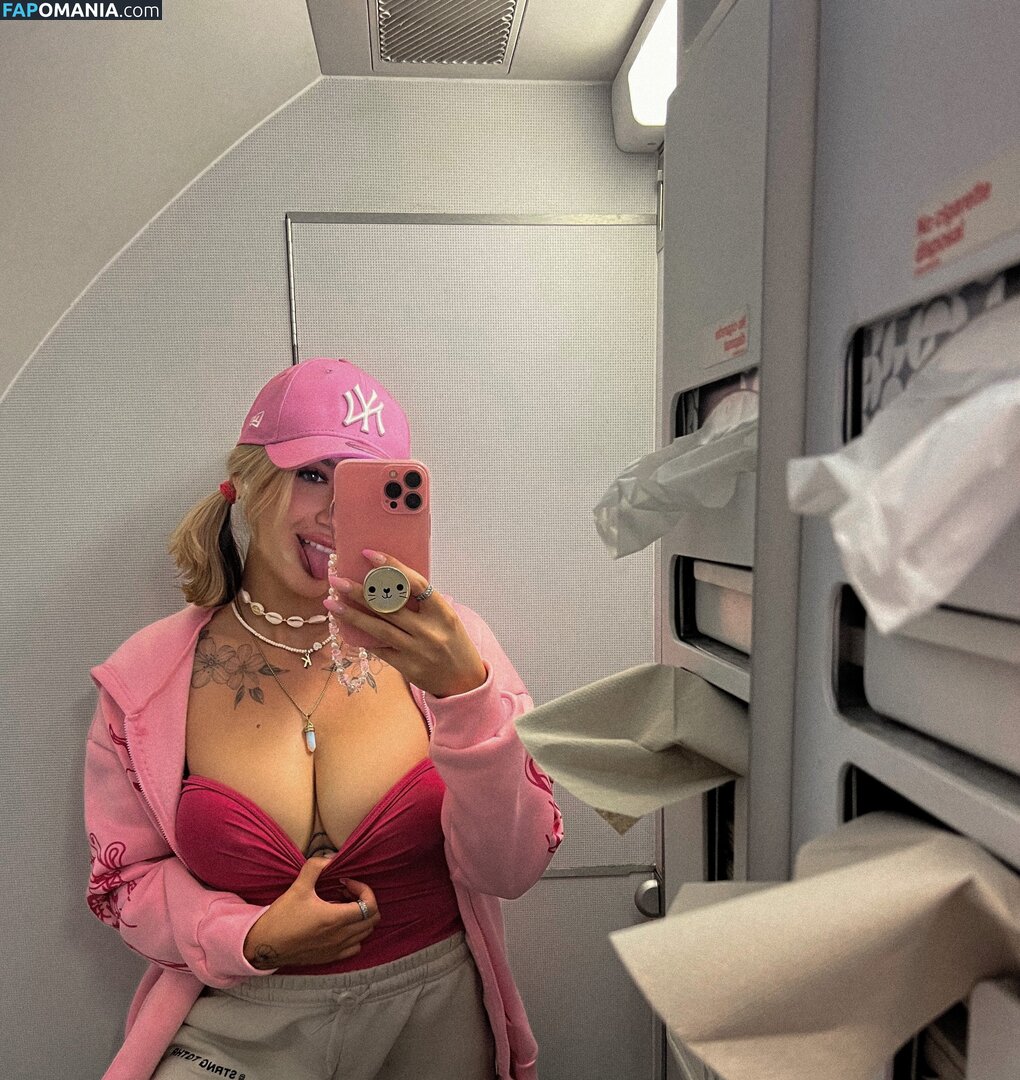 Kunshikitty Naakt OnlyFans  Gelekte foto #1