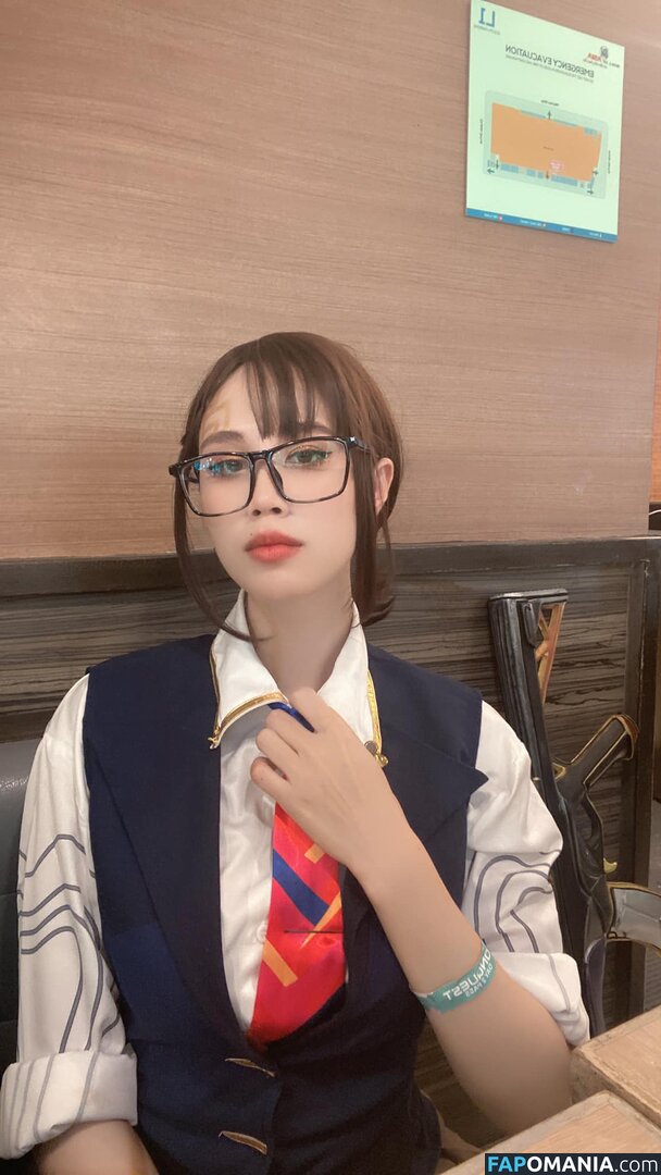 Kura Onee-san / kurasushi_usa / lewdgami Naakt OnlyFans  Gelekte foto #4
