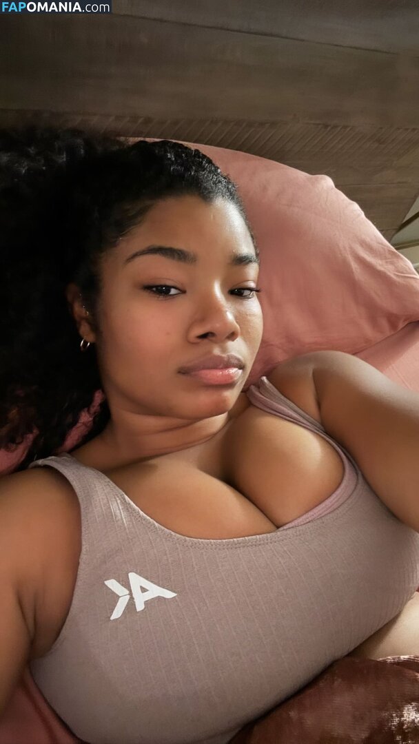 Kyylareneee / kurlykyy / kurrlyyy / kyylarenee Naakt OnlyFans  Gelekte foto #10