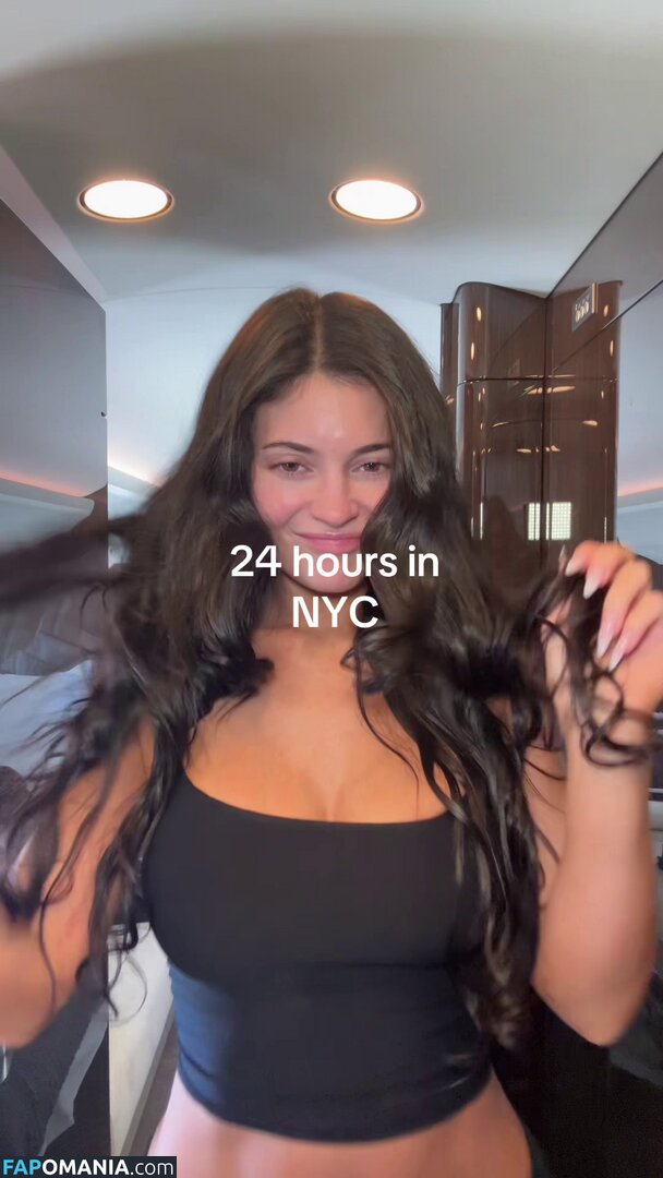 Kylie Jenner / https: / kyliejenner / kyliejenner.2 Naakt OnlyFans  Gelekte foto #89