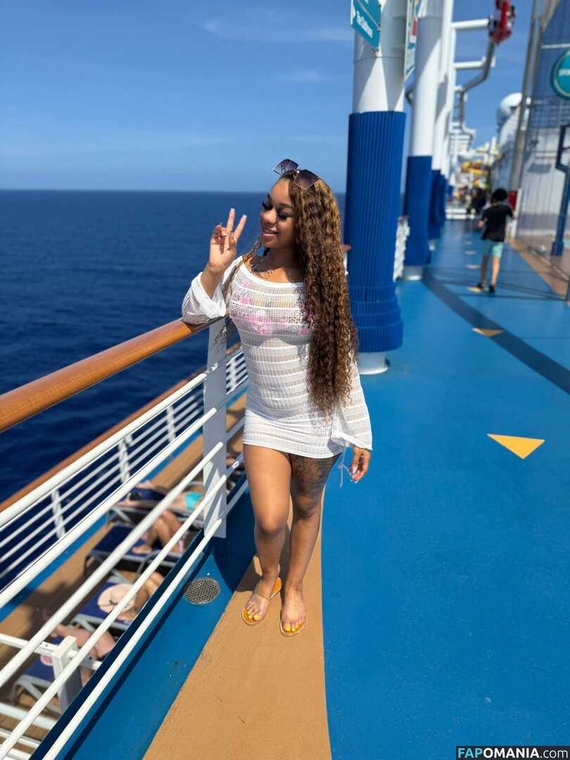 Kyra Kenya / kyaraa0 Naakt OnlyFans  Gelekte foto #7