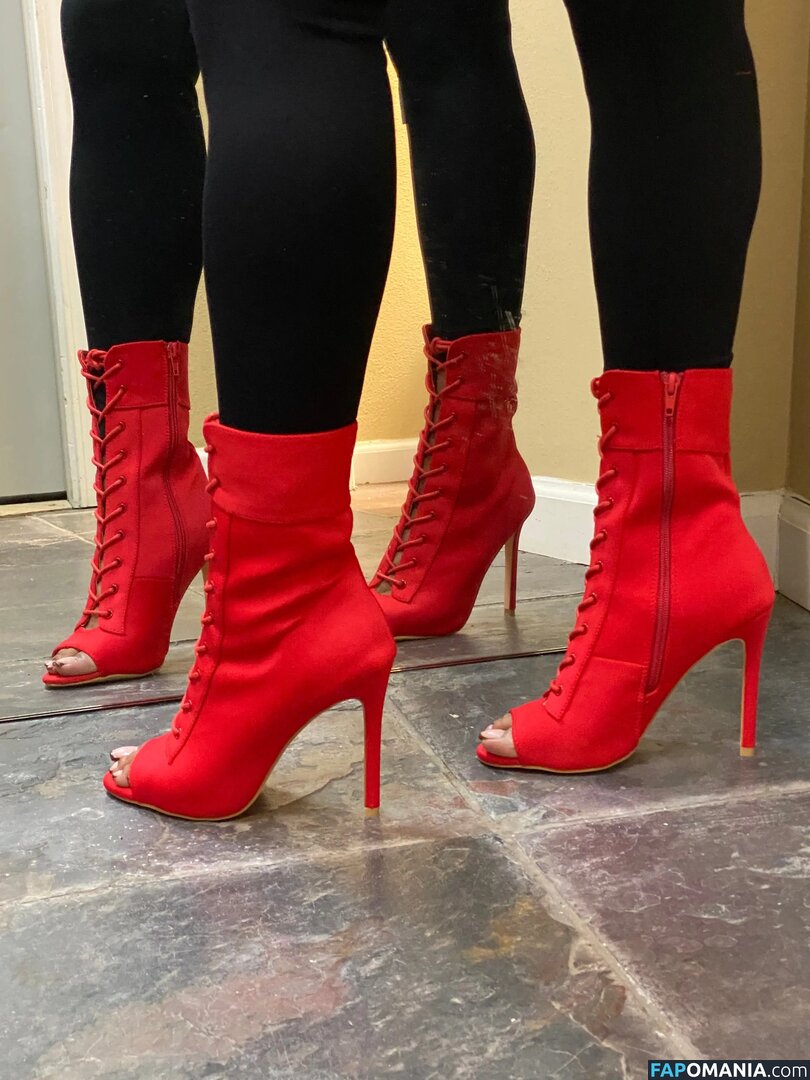 La Plebe Boots Naakt OnlyFans  Gelekte foto #2
