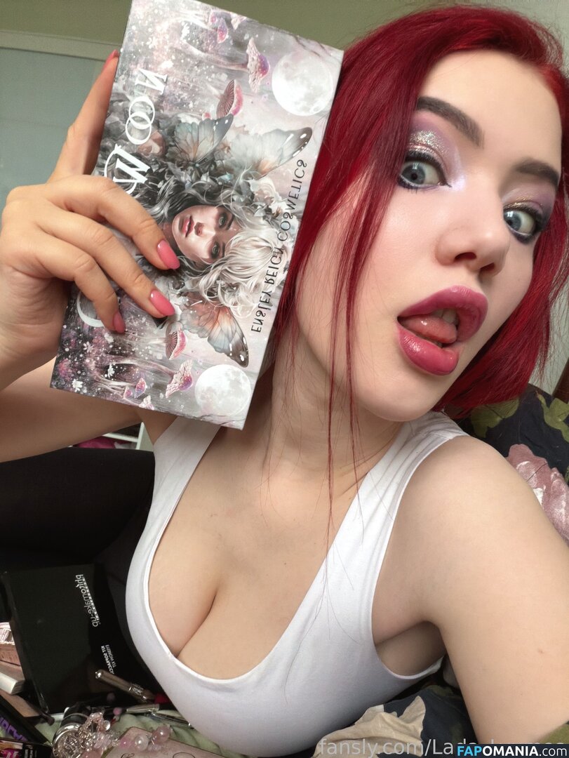 Lada Lyumos / Lada_Lyumos / lada_lyumoscos / ladalyumos Naakt OnlyFans  Gelekte foto #78