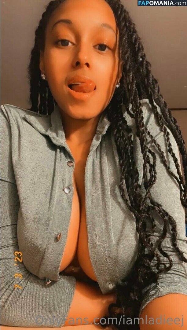 Lady J / iamladieej Naakt OnlyFans  Gelekte foto #6