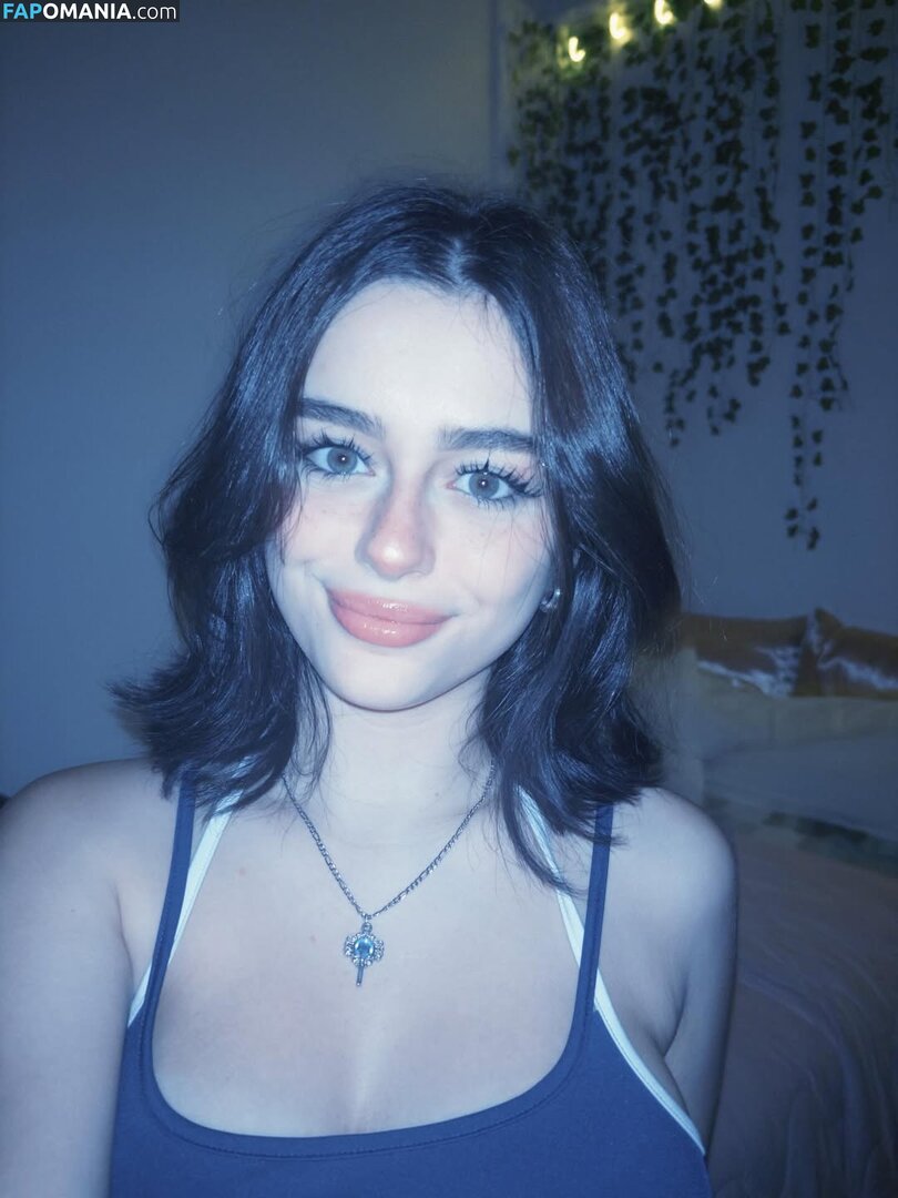Lana Banana / Lana Luise / alanaluise Naakt OnlyFans  Gelekte foto #6