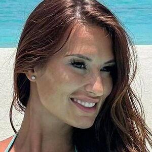 Lara Moreno