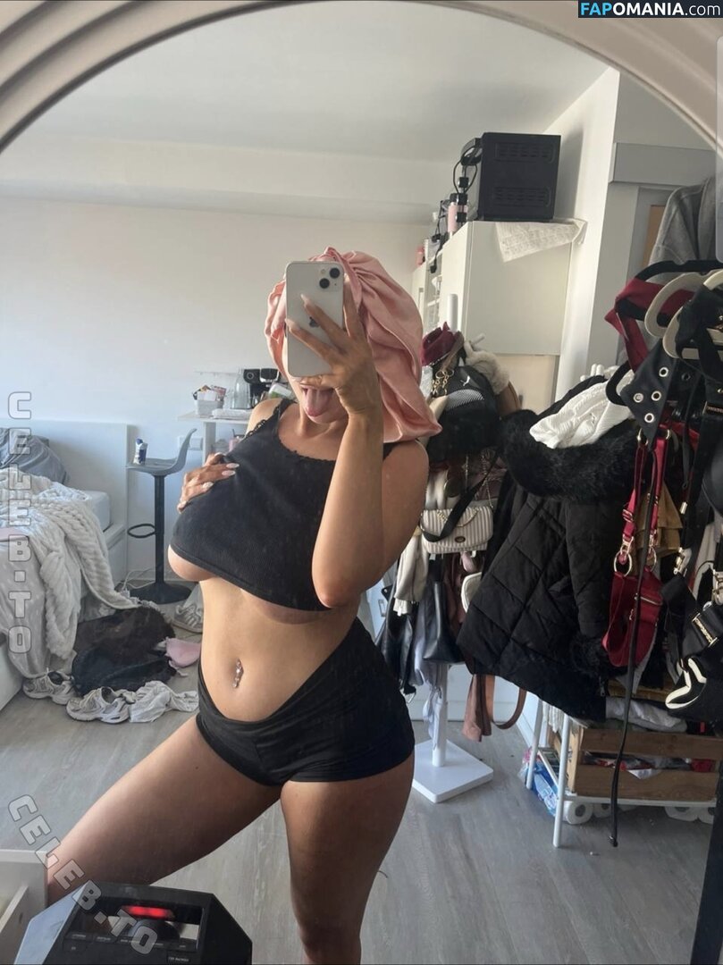 Larissa.lhaa / Larissalhaa / larissa.lahe Naakt OnlyFans  Gelekte foto #5