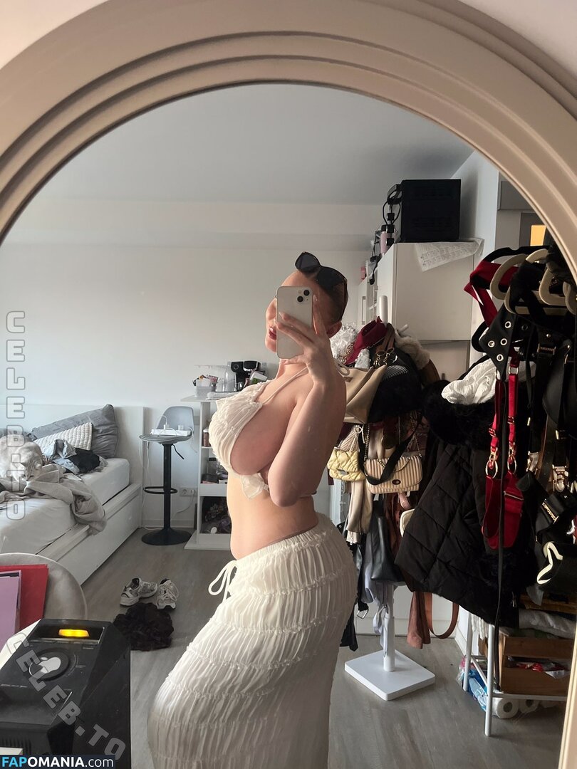 Larissa.lhaa / Larissalhaa / larissa.lahe Naakt OnlyFans  Gelekte foto #7