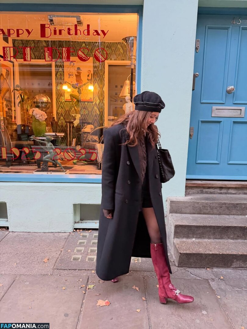 Laufey Lin / laufey Naakt OnlyFans  Gelekte foto #148