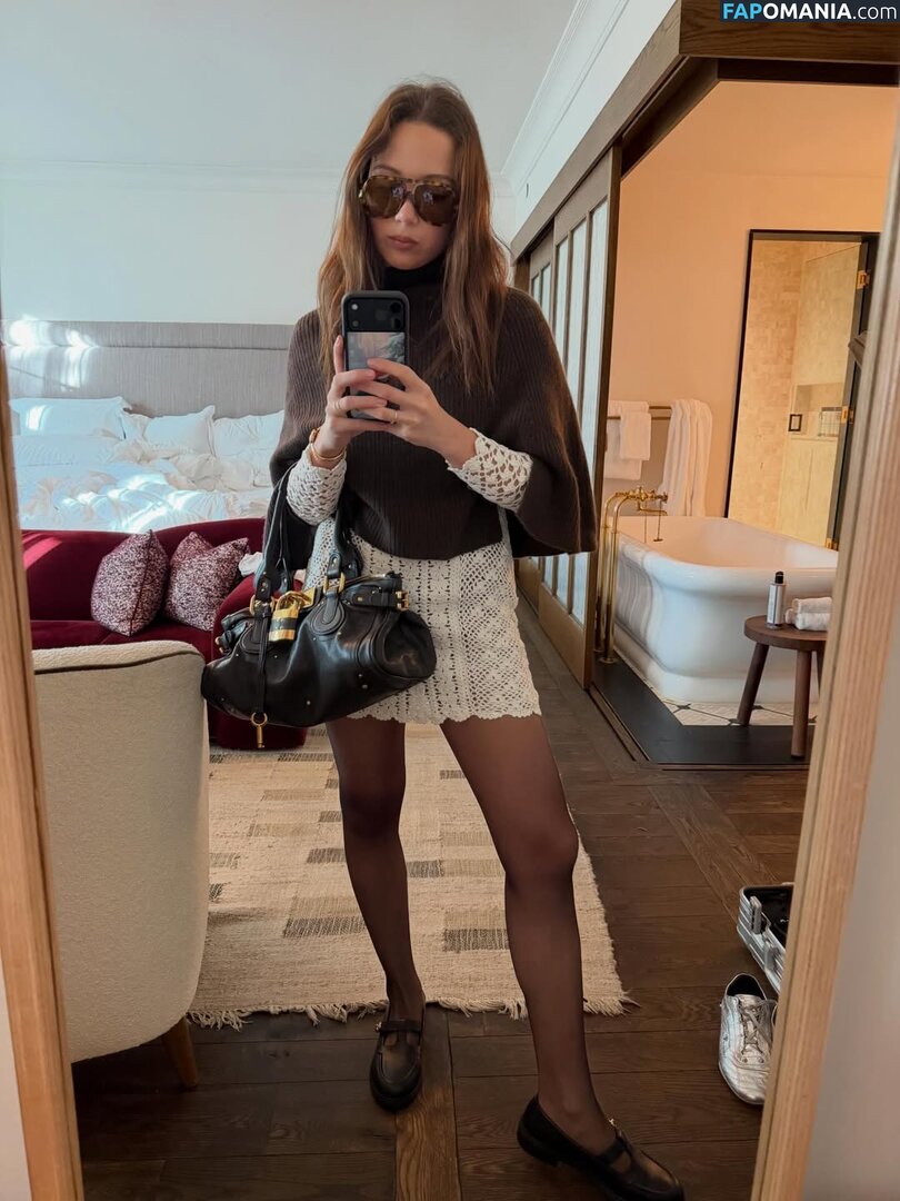 Laufey Lin / laufey Naakt OnlyFans  Gelekte foto #151