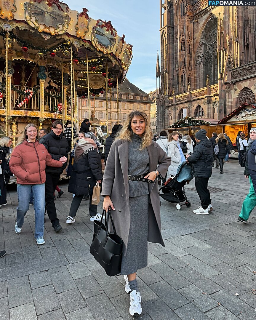 Laura Matucci / lallaemme Naakt OnlyFans  Gelekte foto #3