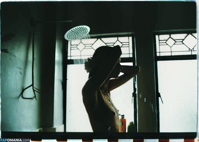 Lauren De Graaf / laurenjdg Naakt OnlyFans  Gelekte foto #10