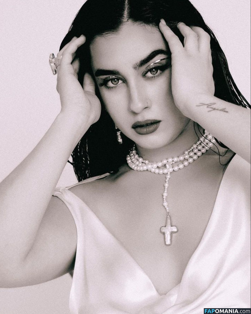 Lauren Jauregui / laurenjauregui / pink_narcissus23 Naakt OnlyFans  Gelekte foto #12