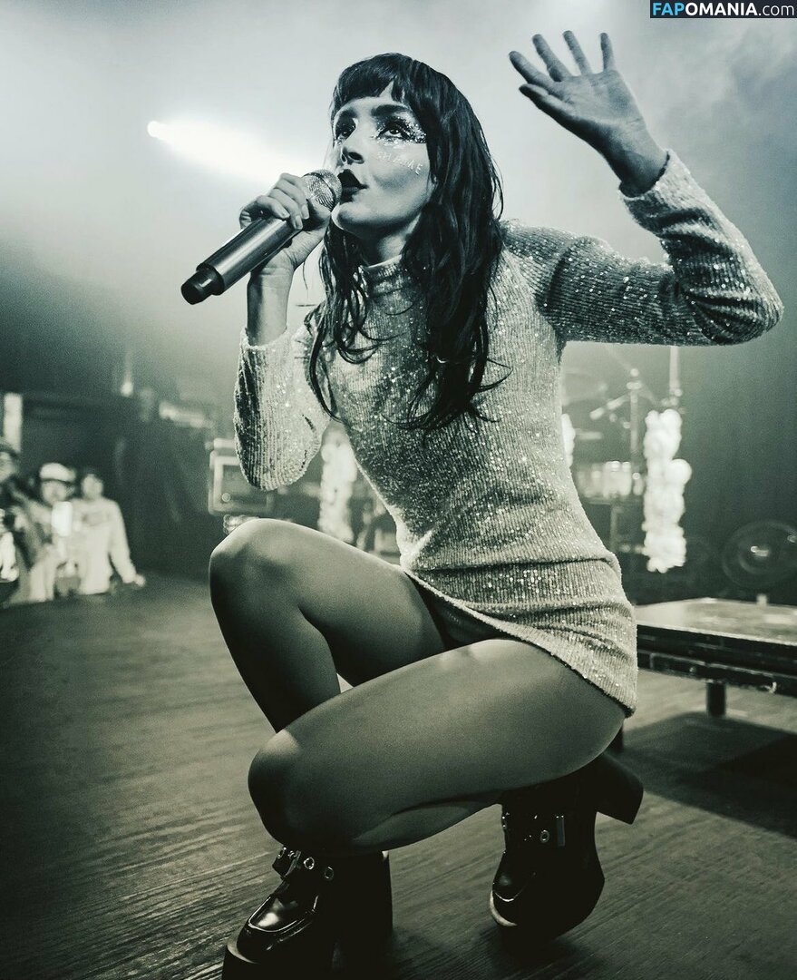 Lauren Mayberry / laurenevemayberry Naakt OnlyFans  Gelekte foto #435