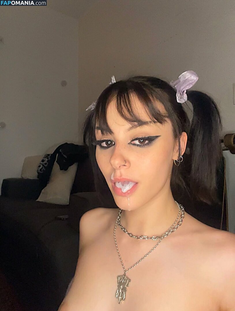 harleysbathwater / hazel_nuts666 / lavenderhayz / lavenderhazecreations Naakt OnlyFans  Gelekte foto #13