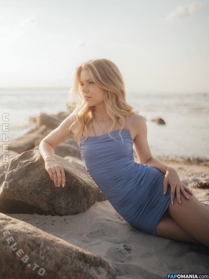 Lea Peach / Looskanal / lea / wifiloo_m Naakt OnlyFans  Gelekte foto #802