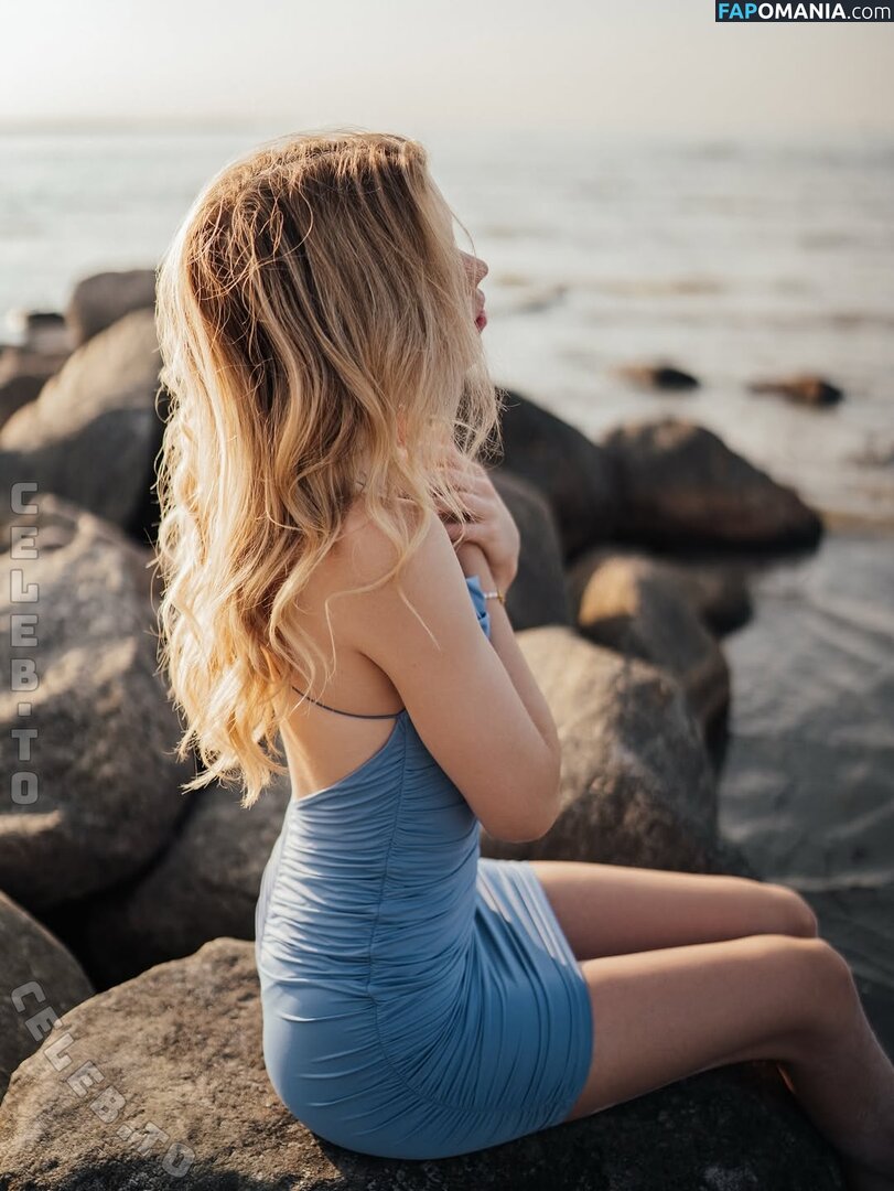 Lea Peach / Looskanal / lea / wifiloo_m Naakt OnlyFans  Gelekte foto #806