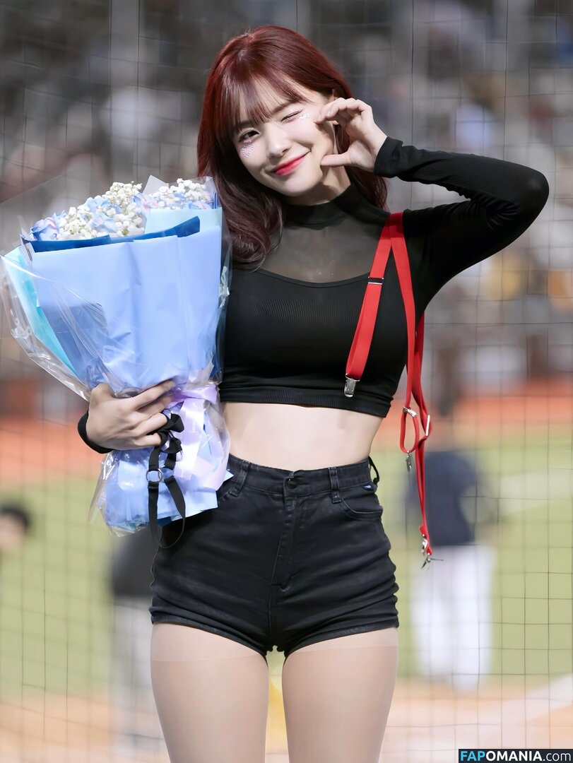Lee Dahye 이다혜  / Lee Dahye 이다혜 / le_dahye / le_dahye Naakt OnlyFans  Gelekte foto #1