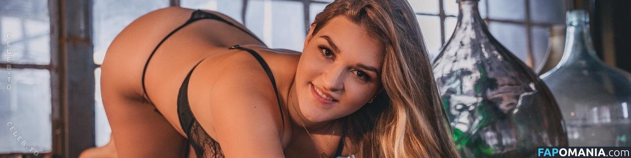 Lena Lust Naakt OnlyFans  Gelekte foto #4