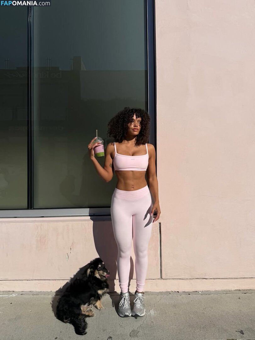 Liana Maria / lianamariaofficial Naakt OnlyFans  Gelekte foto #6