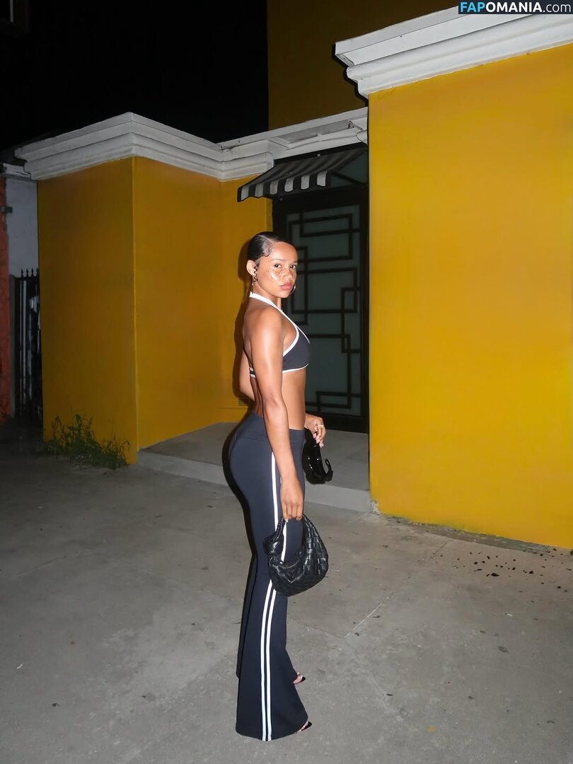 Liana Maria / lianamariaofficial Naakt OnlyFans  Gelekte foto #20