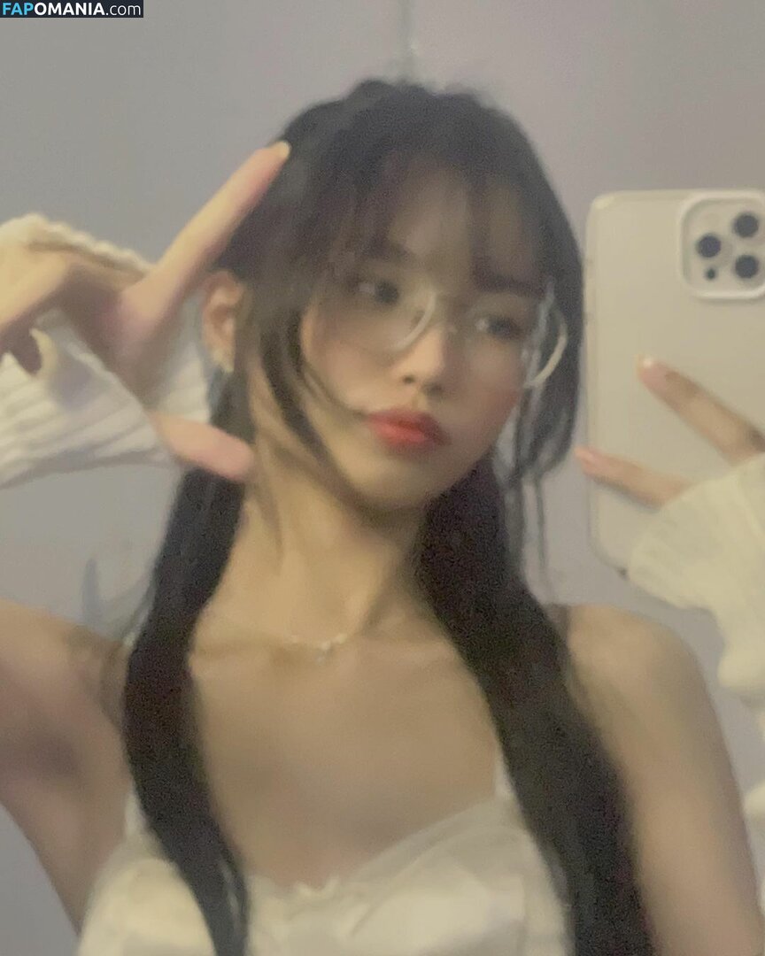 Lilithvalo / llthvalo Naakt OnlyFans  Gelekte foto #1