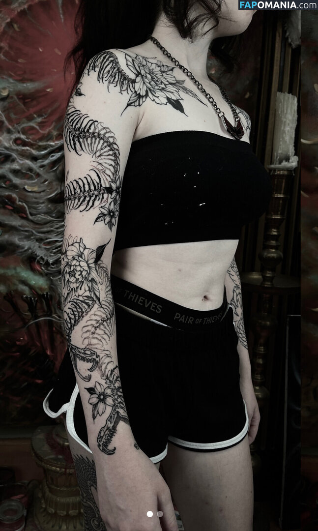 Liljellyshark Naakt OnlyFans  Gelekte foto #3