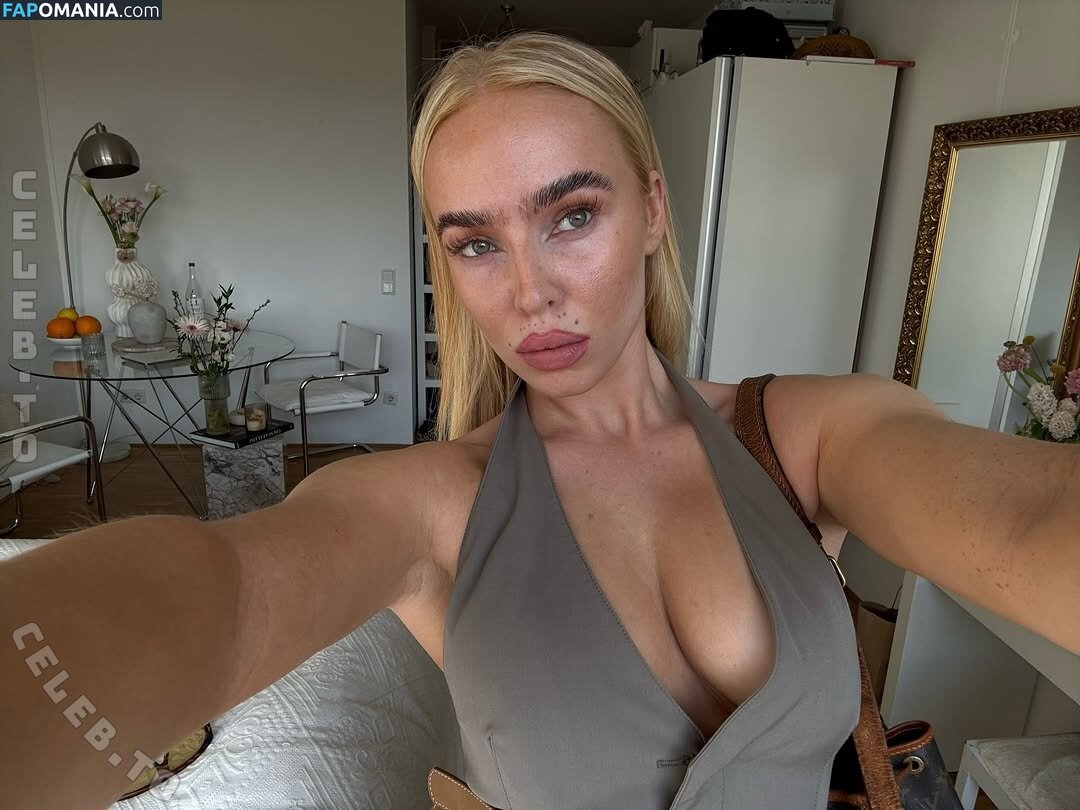 Lilycharlottevoss Naakt OnlyFans  Gelekte foto #2