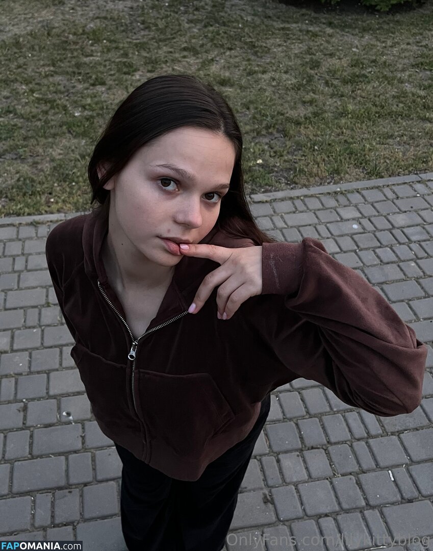 itslilykitty / lilykittyblog Naakt OnlyFans  Gelekte foto #2