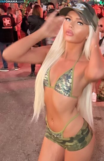 Lilyrosemoore_ Naakt OnlyFans  Gelekte foto #7