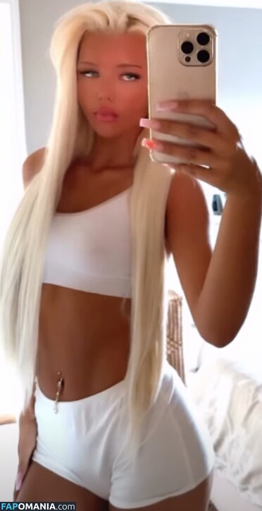 Lilyrosemoore_ Naakt OnlyFans  Gelekte foto #8