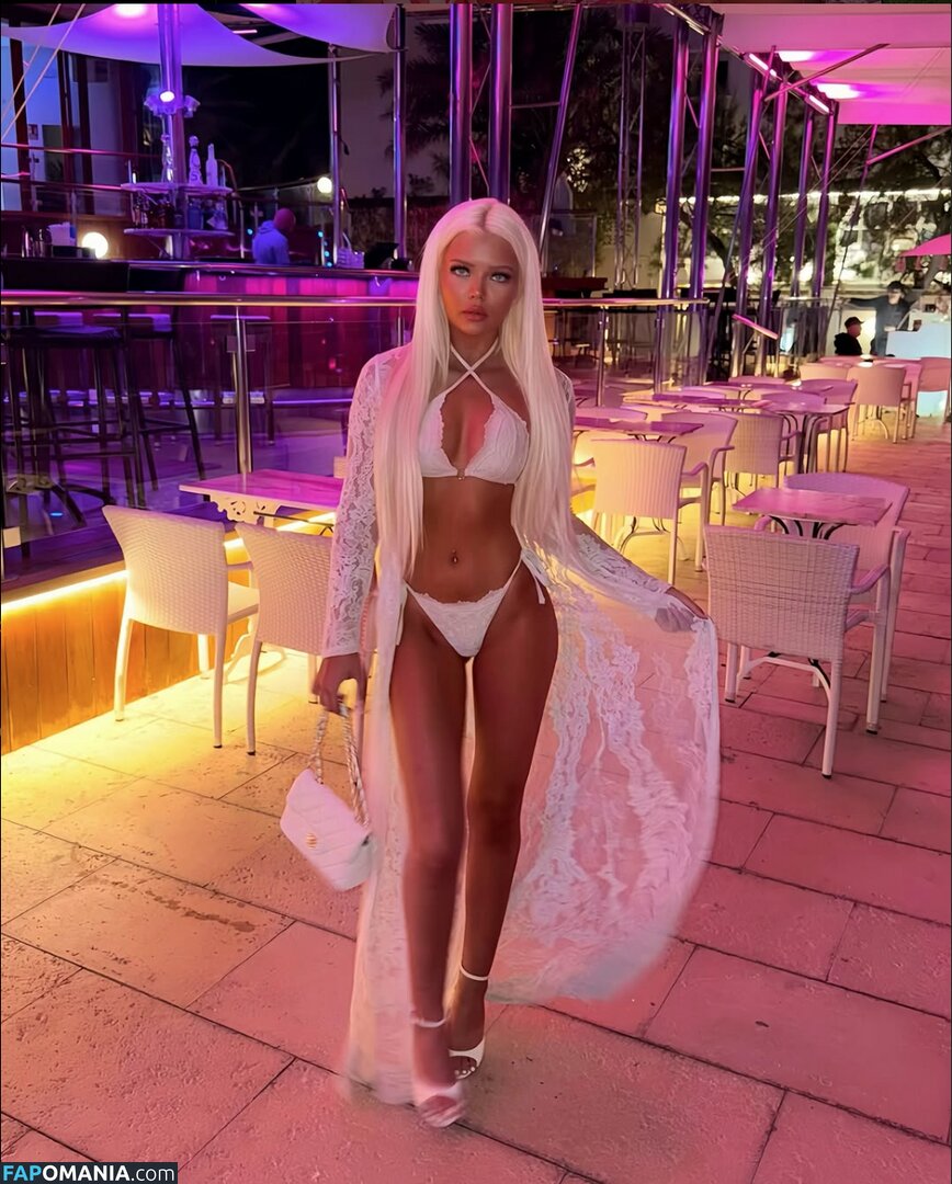 Lilyrosemoore_ Naakt OnlyFans  Gelekte foto #10