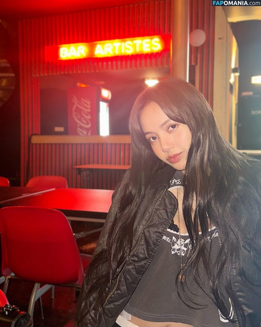 Blackpink / Lisa / lalalalisa_m / lisaamane Naakt OnlyFans  Gelekte foto #33
