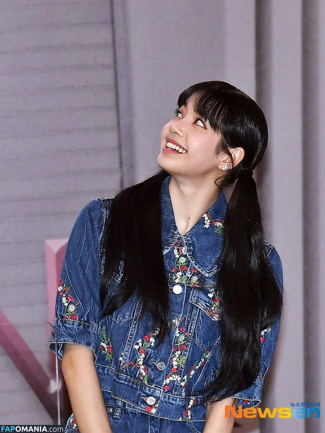 Blackpink / Lisa / lalalalisa_m / lisaamane Naakt OnlyFans  Gelekte foto #92