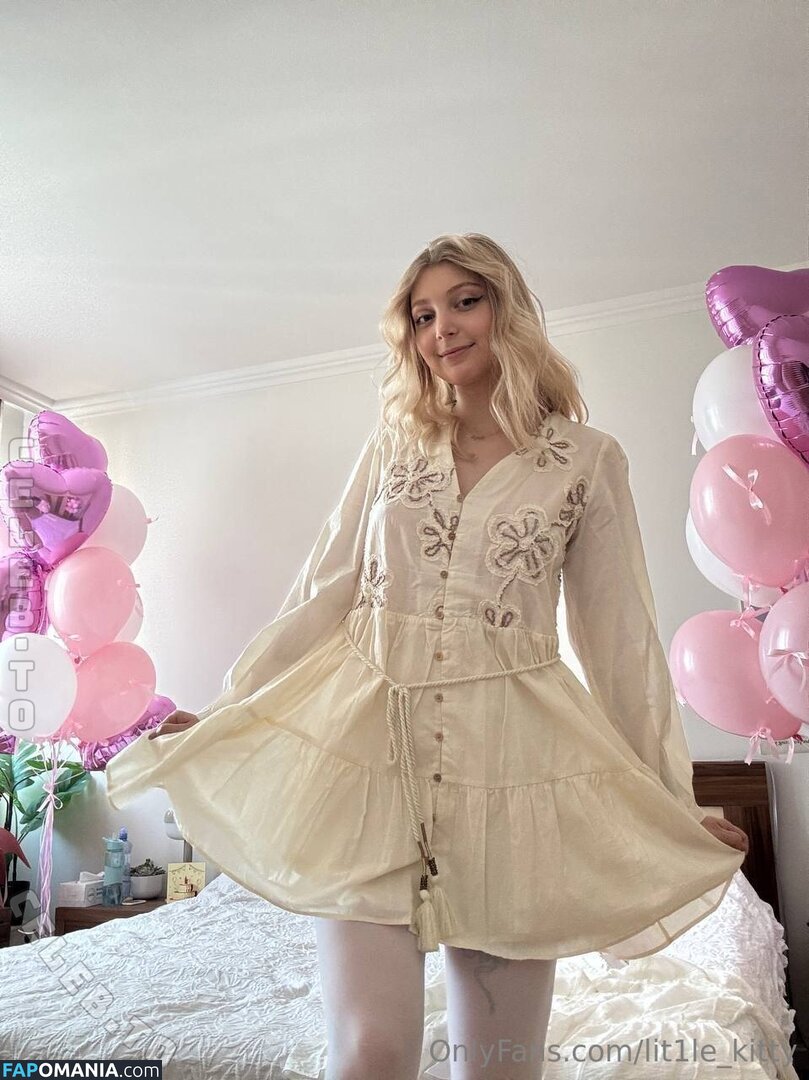 Emili / Lit1le_Kitty_ / https: / lit1le_kitty Naakt OnlyFans  Gelekte foto #5