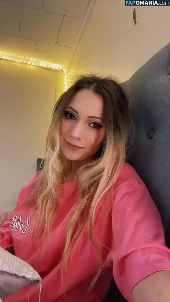 Little Momma / Littleemommaa21 / littlee.mommaa23 / littleemommaa23 Naakt OnlyFans  Gelekte foto #15