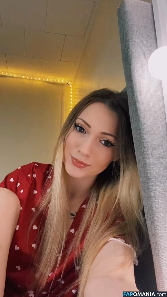 Little Momma / Littleemommaa21 / littlee.mommaa23 / littleemommaa23 Naakt OnlyFans  Gelekte foto #16