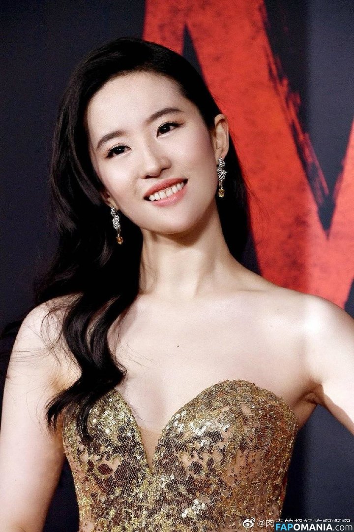 Liu Yifei / yifei_cc Naakt OnlyFans  Gelekte foto #9