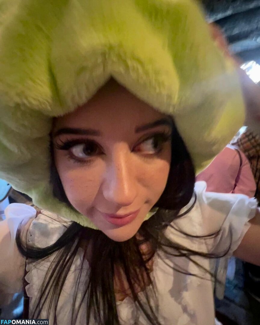 Liv Bevan / LivBev / livscopes Naakt OnlyFans  Gelekte foto #2