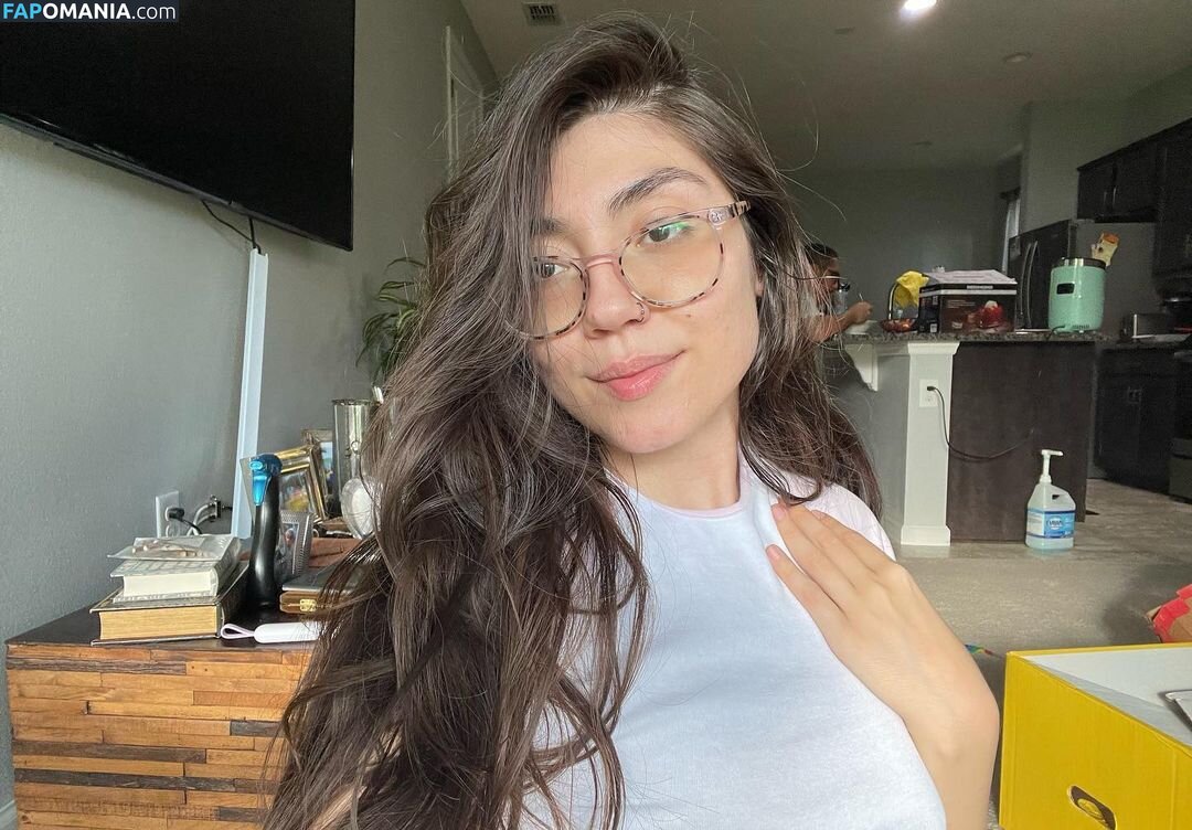 Gabby / Lofiluvasmr Naakt OnlyFans  Gelekte foto #3