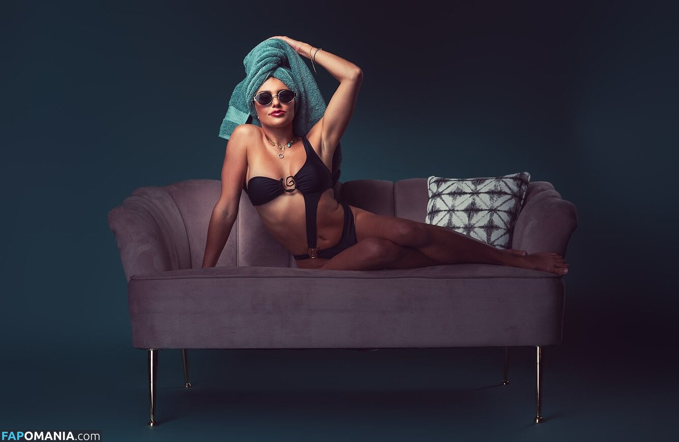 Logan Vaughan / Logan.grace / LoganGraceVaug1 / logan.grace16 Naakt OnlyFans  Gelekte foto #8