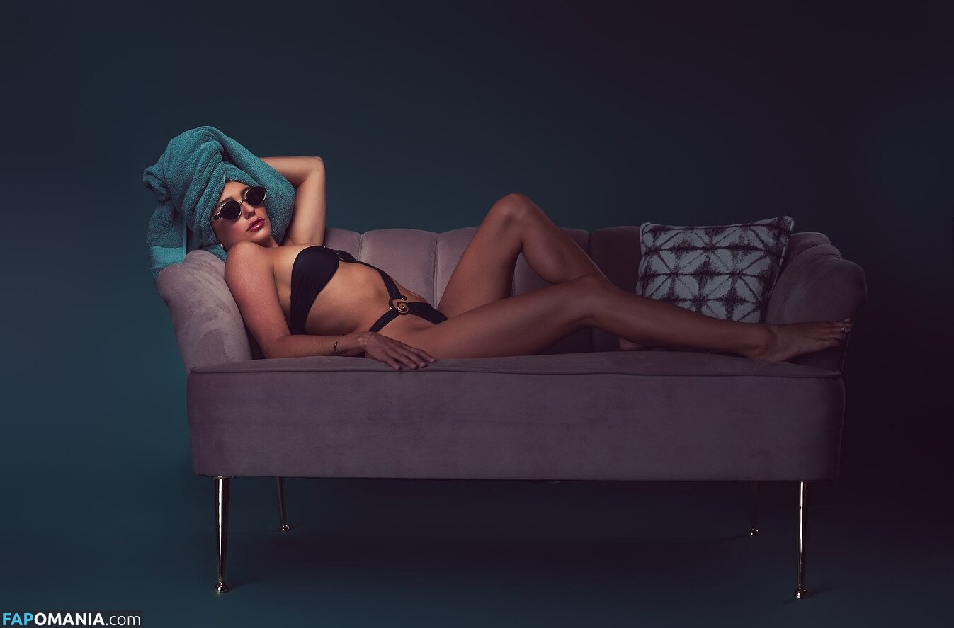 Logan Vaughan / Logan.grace / LoganGraceVaug1 / logan.grace16 Naakt OnlyFans  Gelekte foto #9