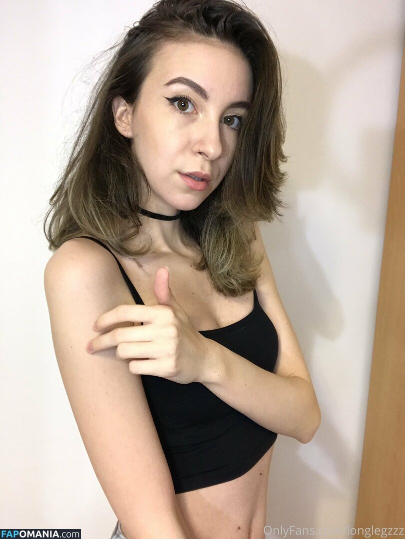 Longlegzzz / long-legzzz / nonkuh_mtshali Naakt OnlyFans  Gelekte foto #9