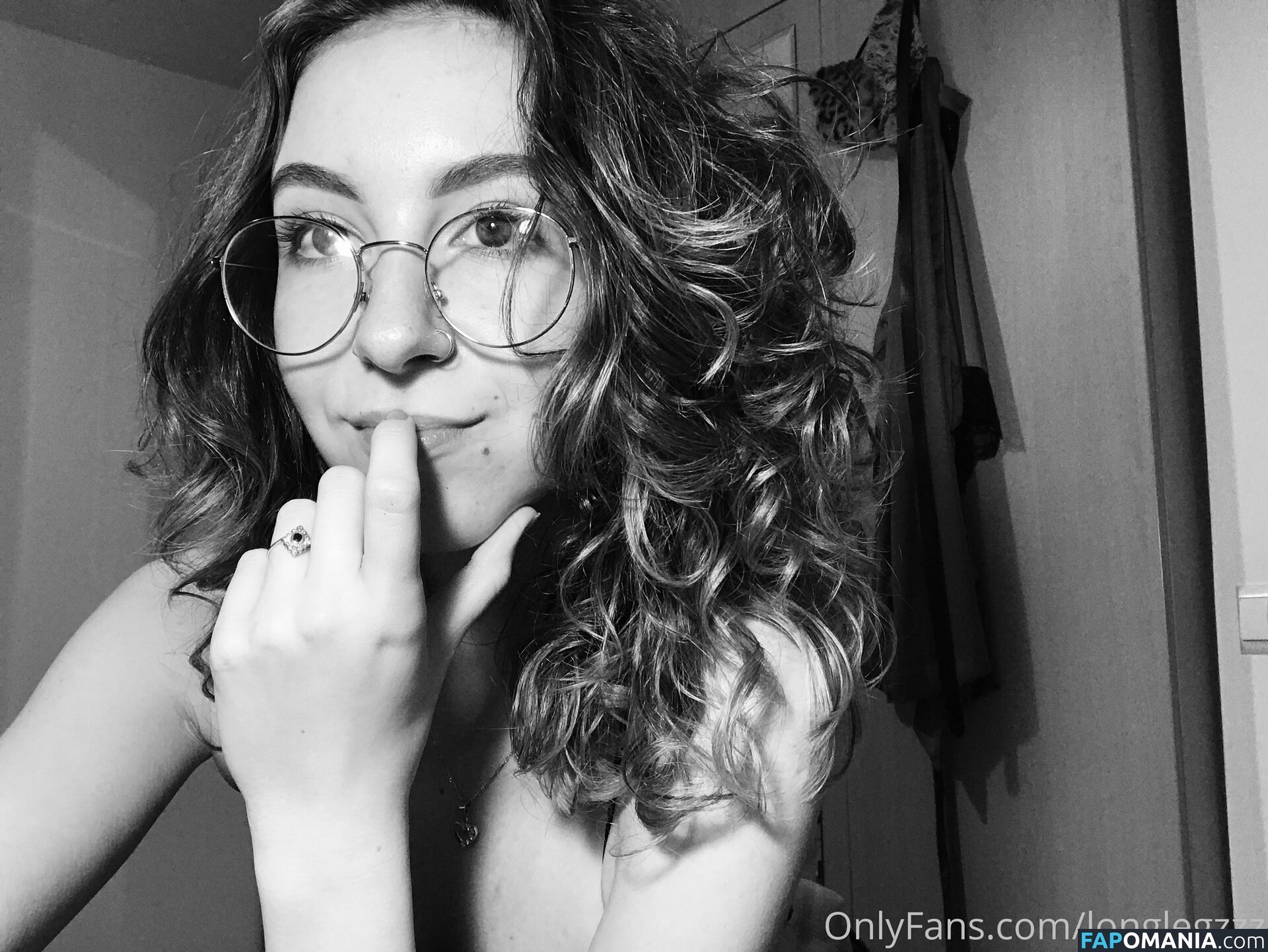 Longlegzzz / long-legzzz / nonkuh_mtshali Naakt OnlyFans  Gelekte foto #11