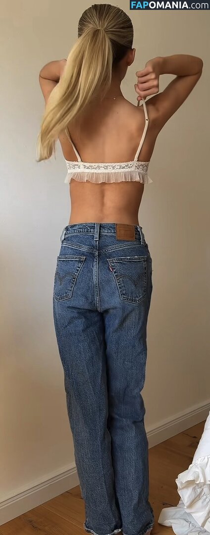 Lotta Emilie Stichler / lottastichler Naakt OnlyFans  Gelekte foto #22
