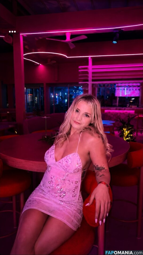 luceoliviaxo / lucyxoliviaa Naakt OnlyFans  Gelekte foto #9