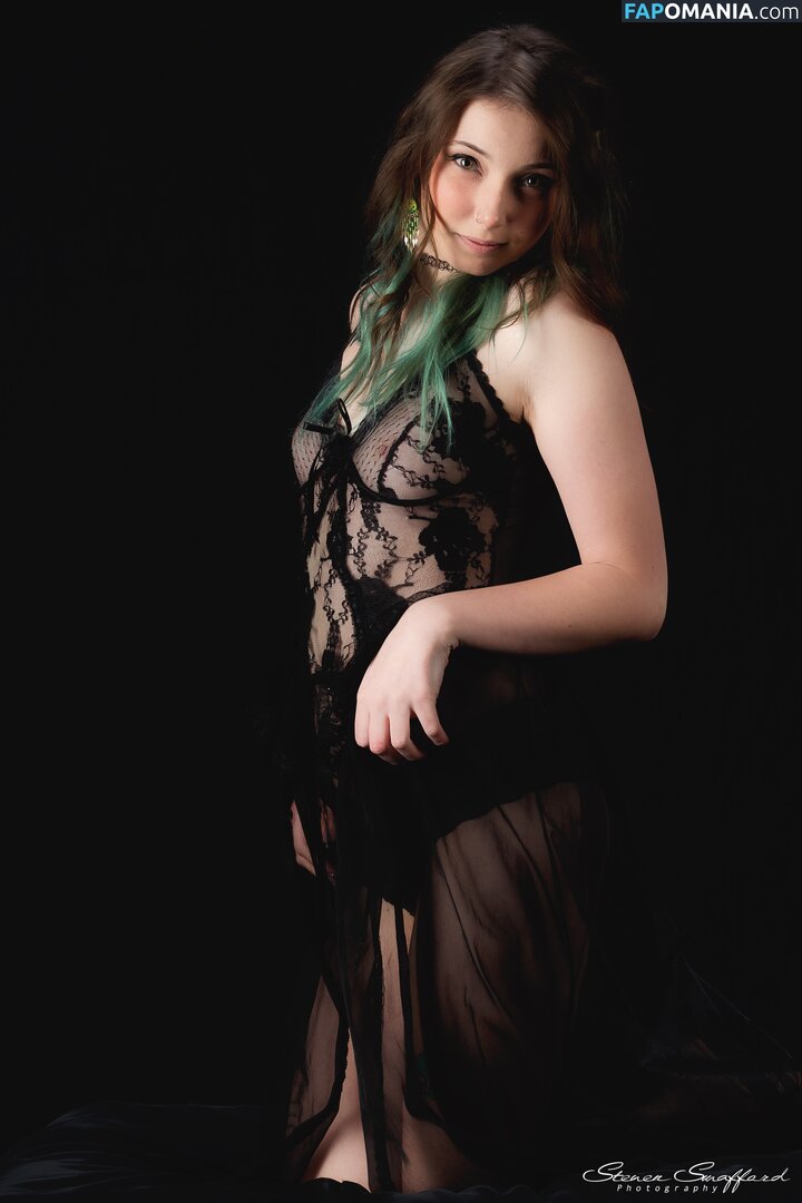 Luckicharmed / lucki.charmed Naakt OnlyFans  Gelekte foto #16