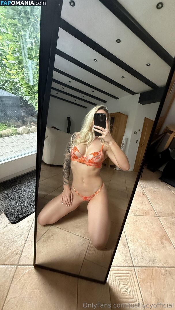 Lucy Cat / justlucy94 / justlucyofficial / lucyskkrr Naakt OnlyFans  Gelekte foto #4