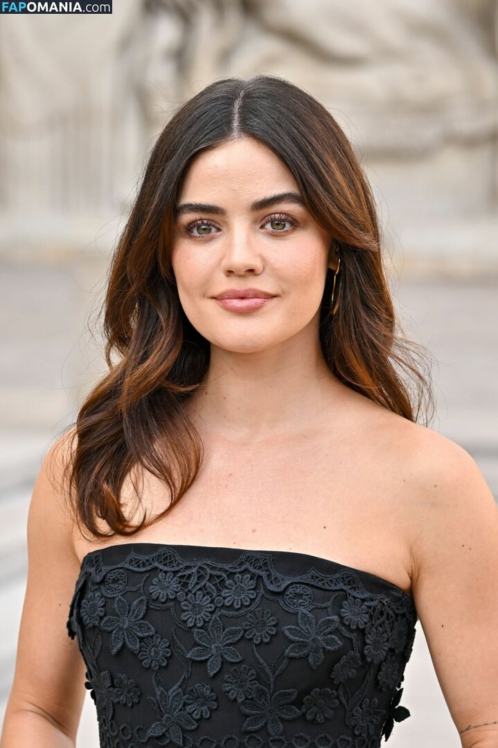Lucy Hale / lucyhale Naakt OnlyFans  Gelekte foto #256