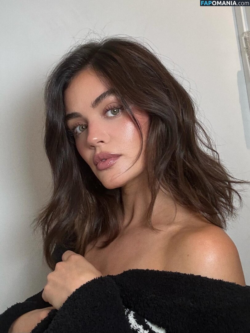 Lucy Hale / lucyhale Naakt OnlyFans  Gelekte foto #993